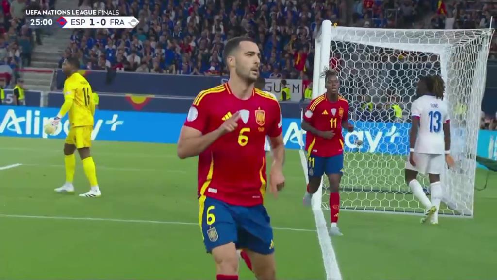 西班牙2-0法国!奥亚萨瓦尔妙传助攻!梅里诺不停球冷静打门得手