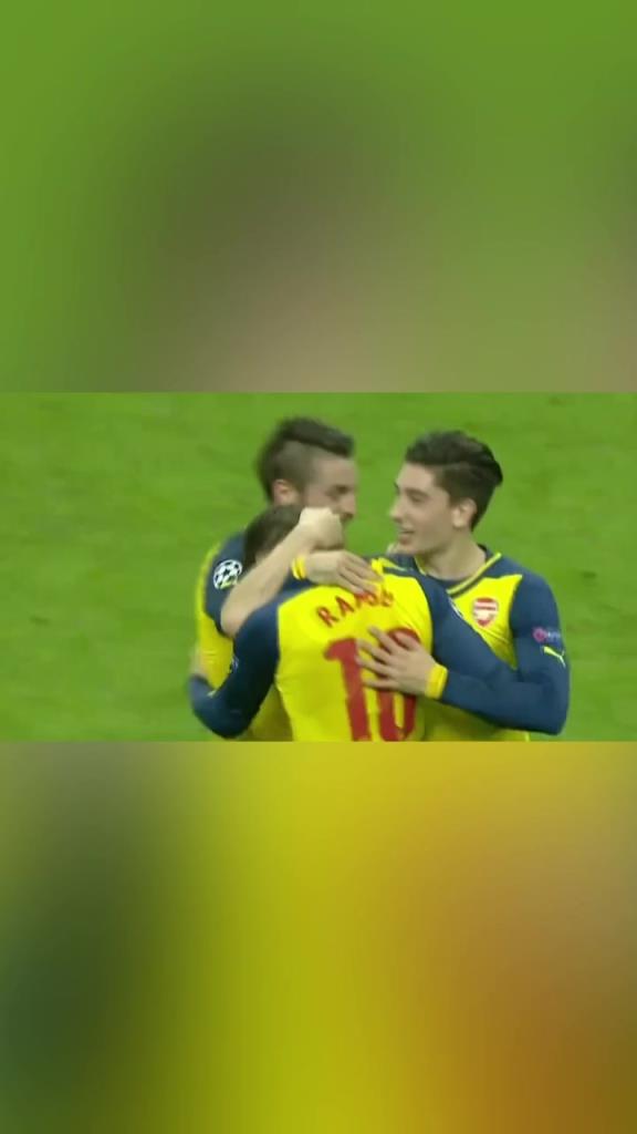 你以为解围这么远就安全了?拉姆塞的超级世界波可不答应!