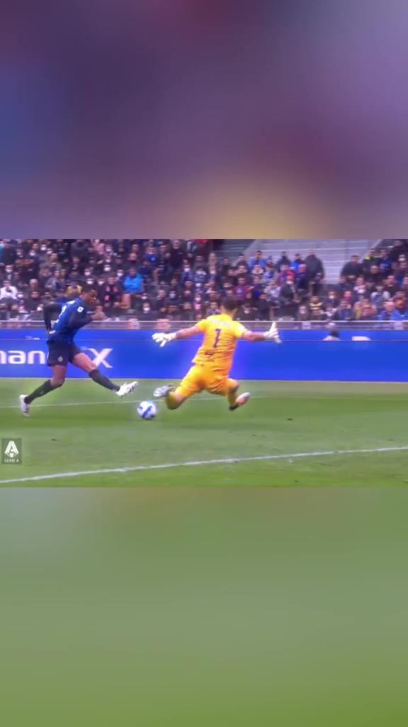 这是一名后卫该出现的地方吗?