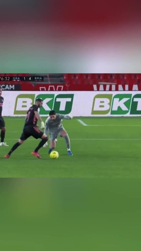 门将杀手!为什么本泽马总能让门将“降智”?