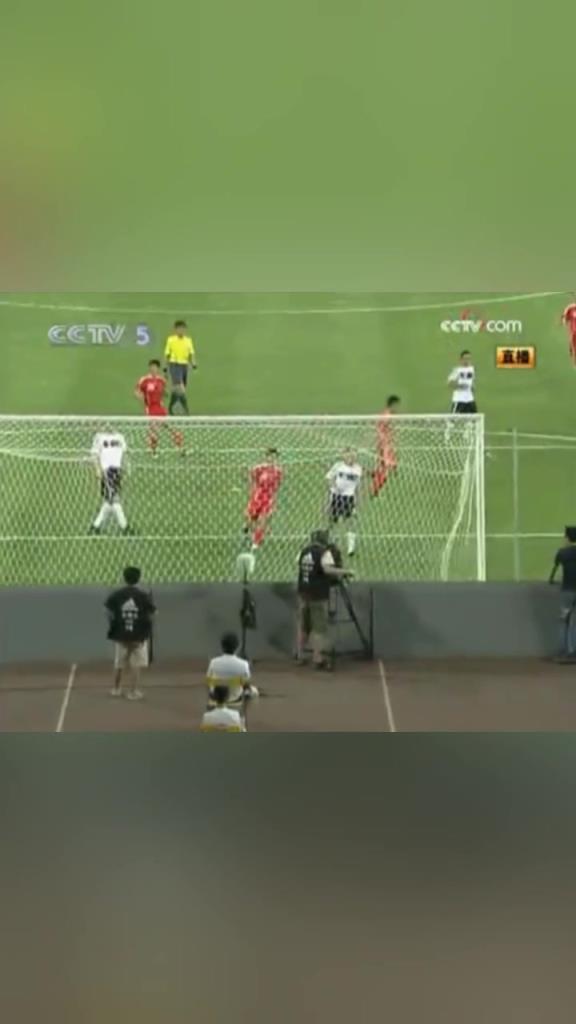 蒿俊闵小角度抽射破门!09年高洪波首秀国足1-1德国!