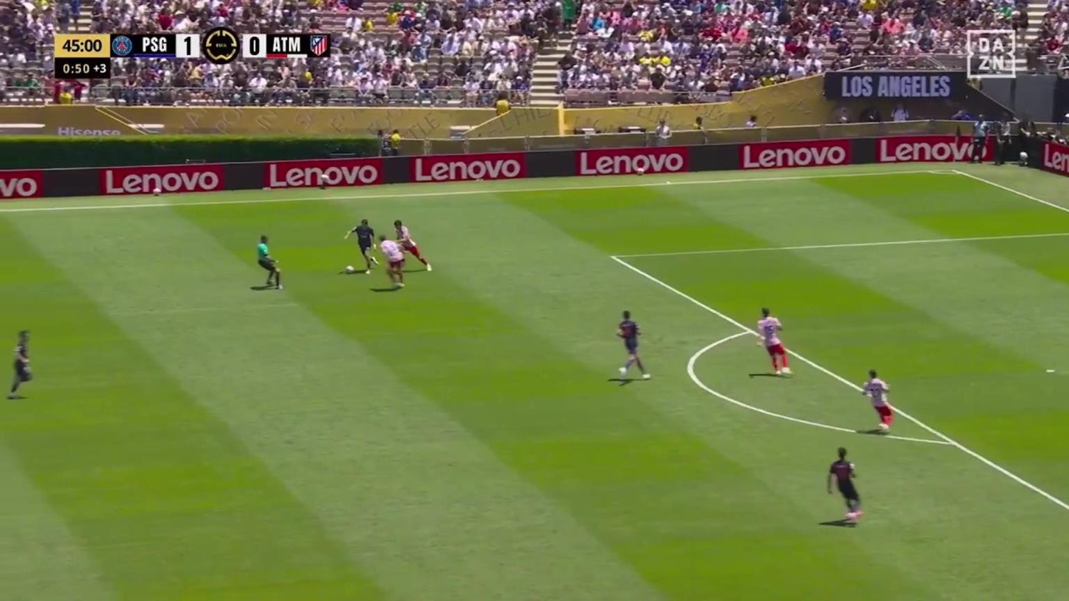 太轻松了!巴黎反击K77分球,维蒂尼亚面对包夹巧射破门!