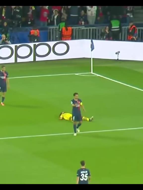 太有喜感了!阿德耶米轻松的混剪,谁能不爱阿德耶米呢?