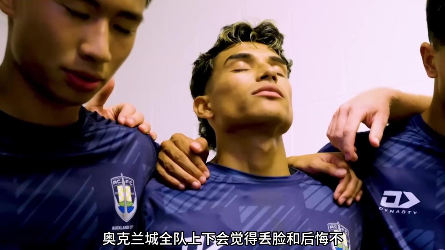 被拜仁10球血洗的奥兰多城门将是个叉车工??队长是汽水销售员