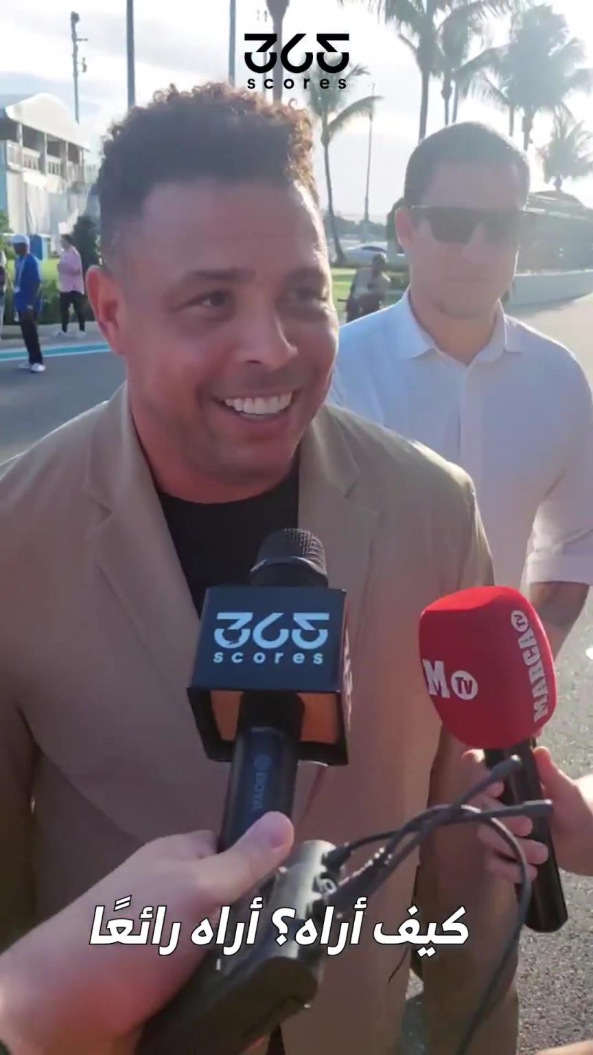 大罗猛猛吹梅西:他的表现太神奇了!永远支持梅西,永远尊重他