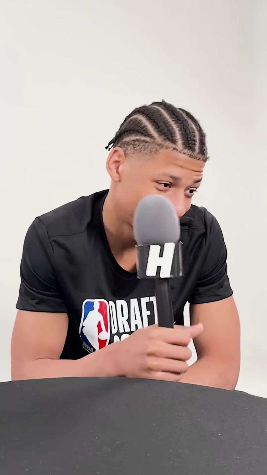 东契奇、SGA、华子三人对比,现在球迷这么不待见东子?