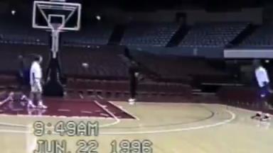 科比选秀前在快船试训的视频,没想到快船没看上