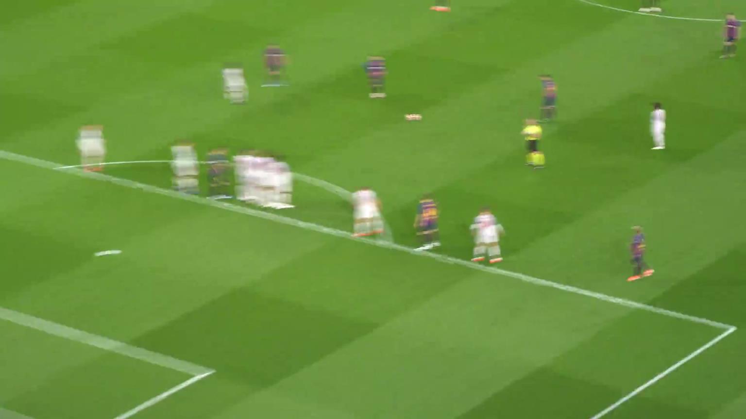 只有珍惜他的比赛！看台视角看当年梅西对利物浦的无解任意球！