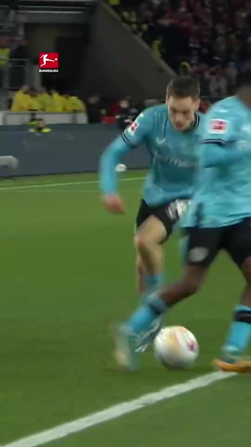 年轻人太无情了！维尔茨狠起来连队友都过！