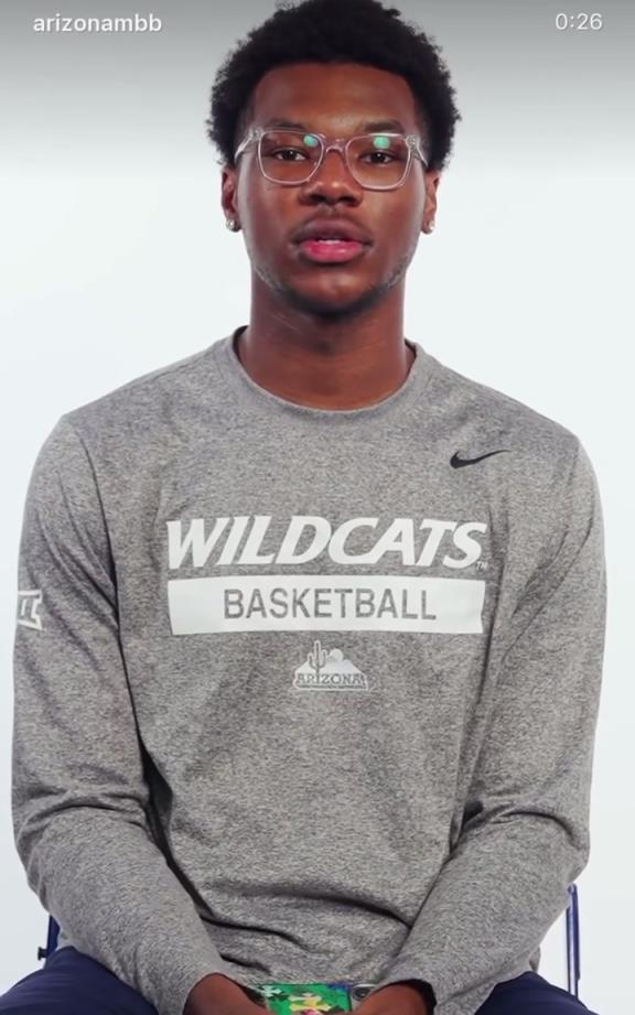 最喜欢哪支球队?最喜欢哪位球员?GOAT是谁?布莱斯:湖人,詹姆斯,詹姆斯