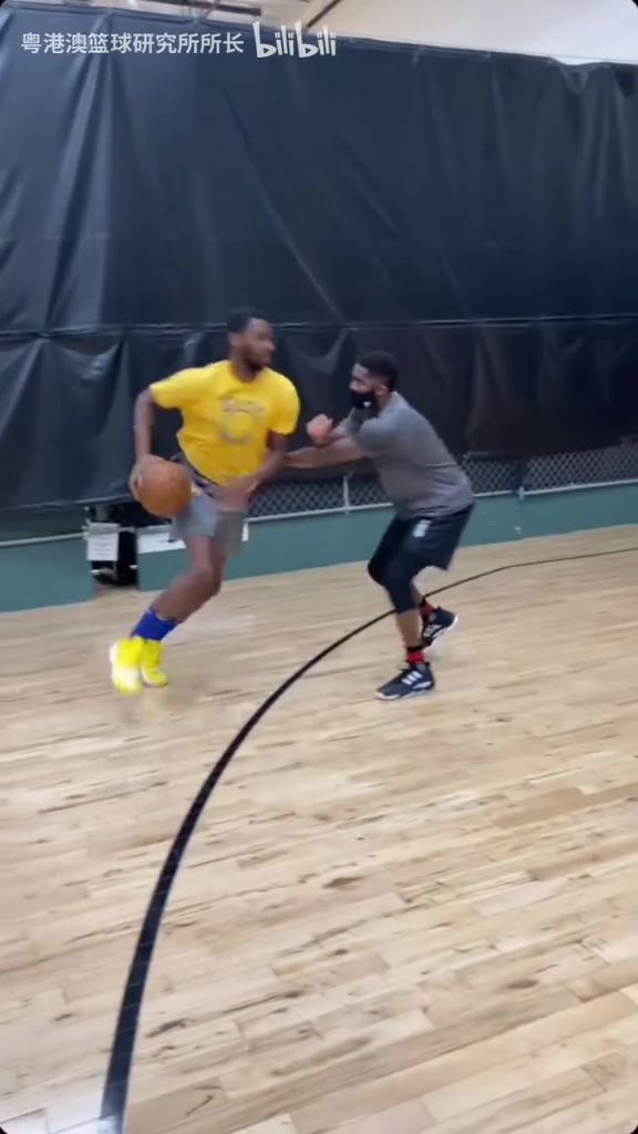 感觉不一样的扣篮!维金斯夸张的天赋!暮年司机的节目效果之扣!