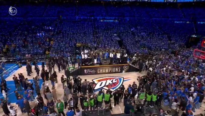 恭喜雷霆夺得总冠军!一起看看2025NBA总冠军颁奖典礼
