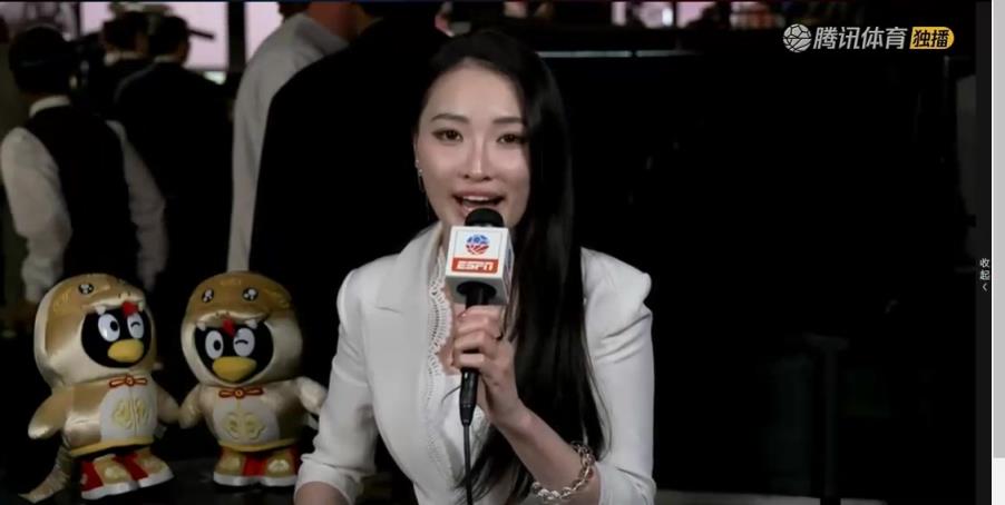 超姐在现场!前方美女记者孟超也在选秀大会现场采访新秀