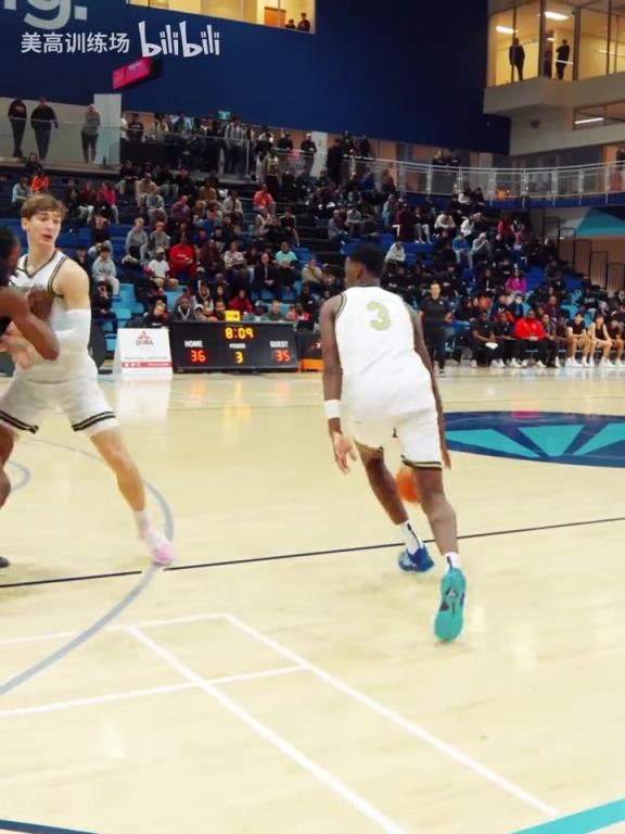 明年还有更猛的?26选秀热门AJ迪班萨!这球风是下一个麦迪?