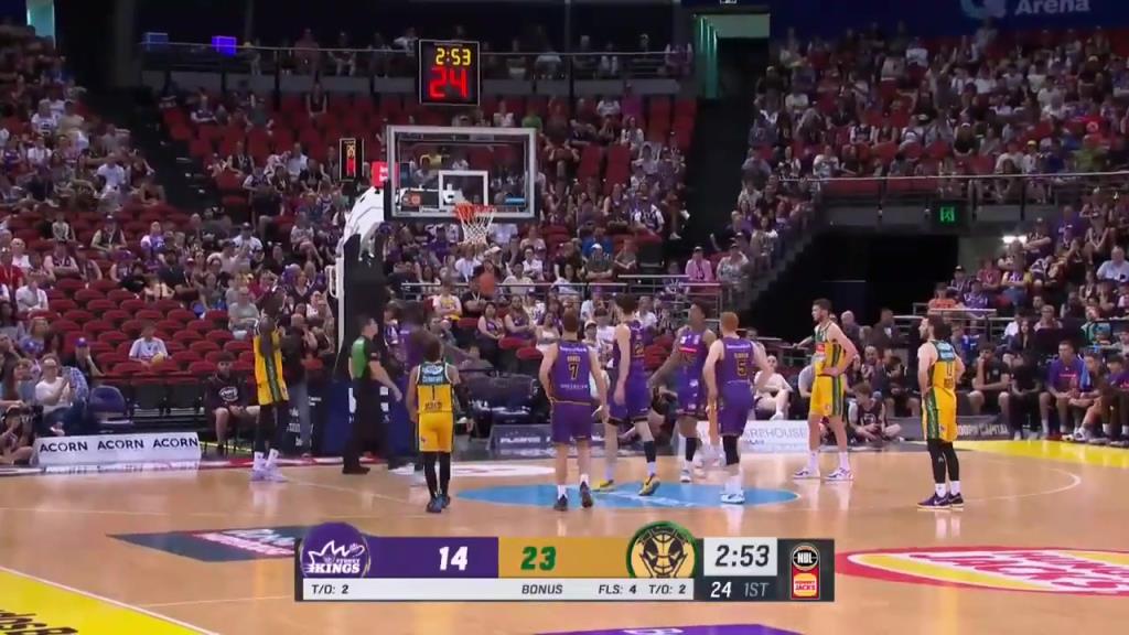 勇士二轮秀水平如何?2米01图希单场10中4曾得13分7板