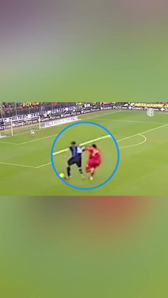 维埃里在任何俱乐部都能超神！这才是顶级中锋！