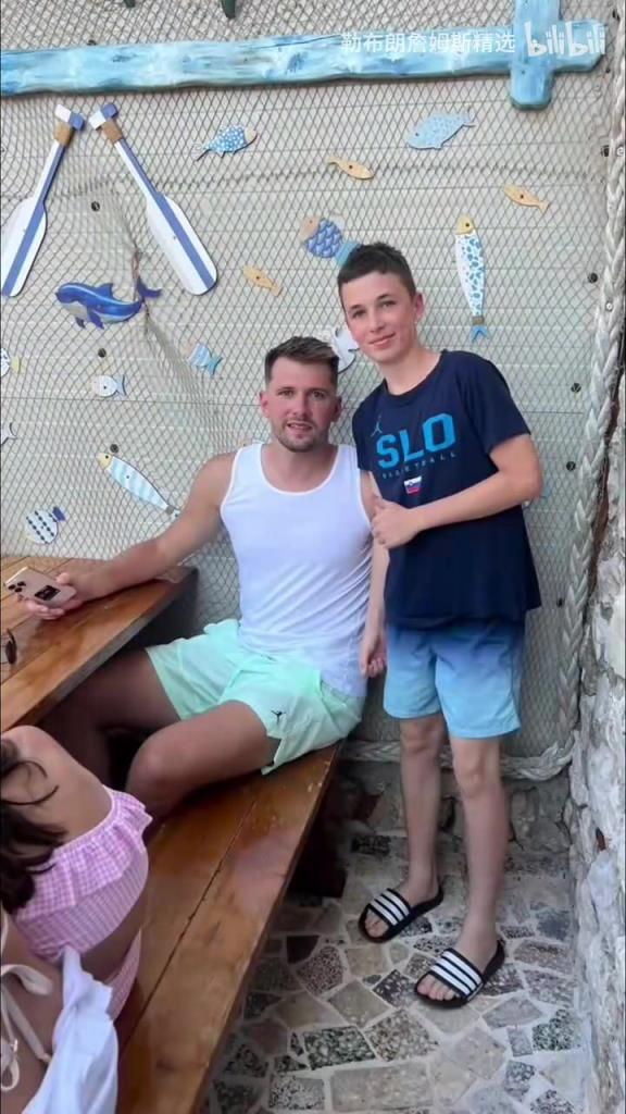 肚子消失术!东契奇减肥成功,颜值重回巅峰时期了!