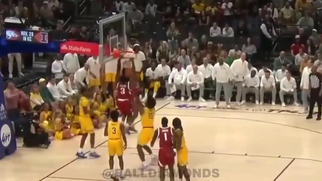 这天赋也很炸裂啊!美媒:湖人用36号签选了一个“怪物”!