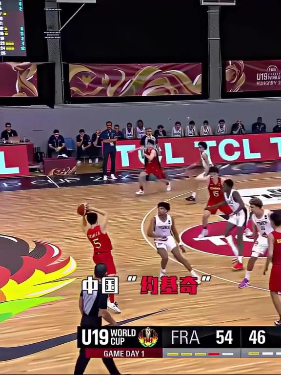 赏心悦目!杨瀚森在国青&国家队中展现的优秀视野和策应能力