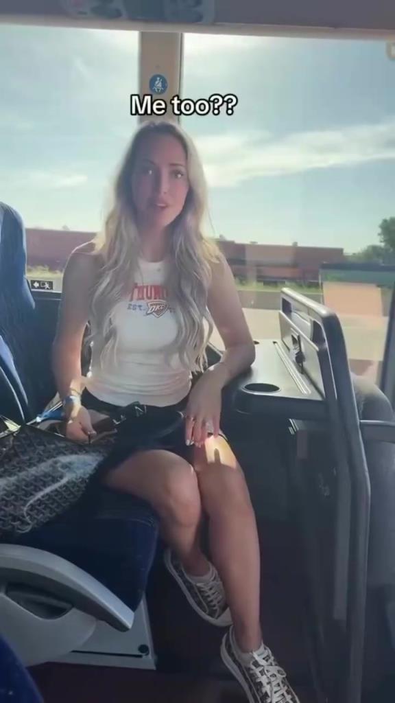 夺妻之仇!哈腾与妻子发布混剪视频回顾雷霆夺冠庆典!