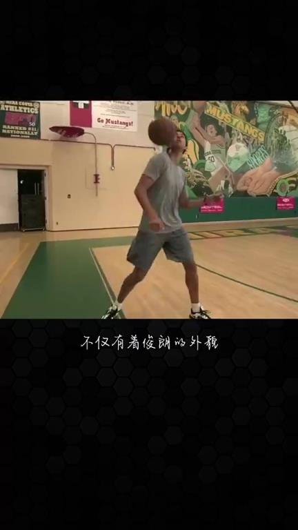 高颜值的一对!武贾西奇的巅峰就是曾经和莎拉波娃在一起