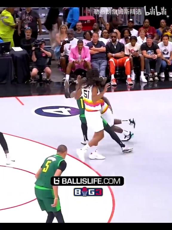 师弟回来了!芬森化身脚踝终结者连续天秀操作!技术不减当年啊~