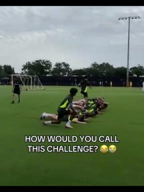 仿佛听到了“好球”?多特的训练总有新花样!