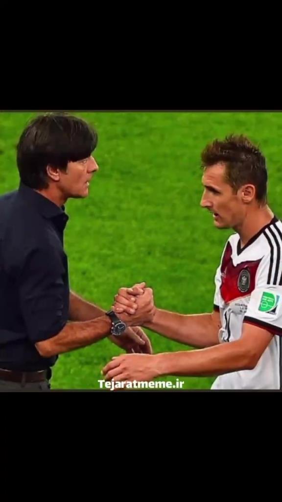 网友恶搞:足坛某种“味道”的传递!梅西呕吐的原因找到了!