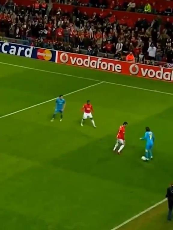 严阵以待!梅西对位C罗时的精彩集锦!面对C罗也曾争顶成功!