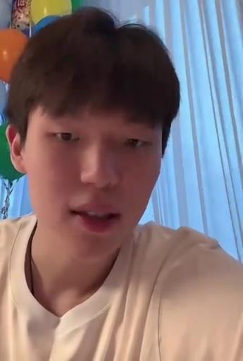 杨瀚森组建游戏的球队首发:控卫哈利欧文分位克莱小前锋伊巴卡!