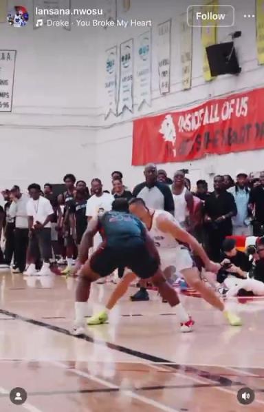 跌份儿了!狄龙秀运球连续被小黑逼迫失误,脸上直接挂不住了