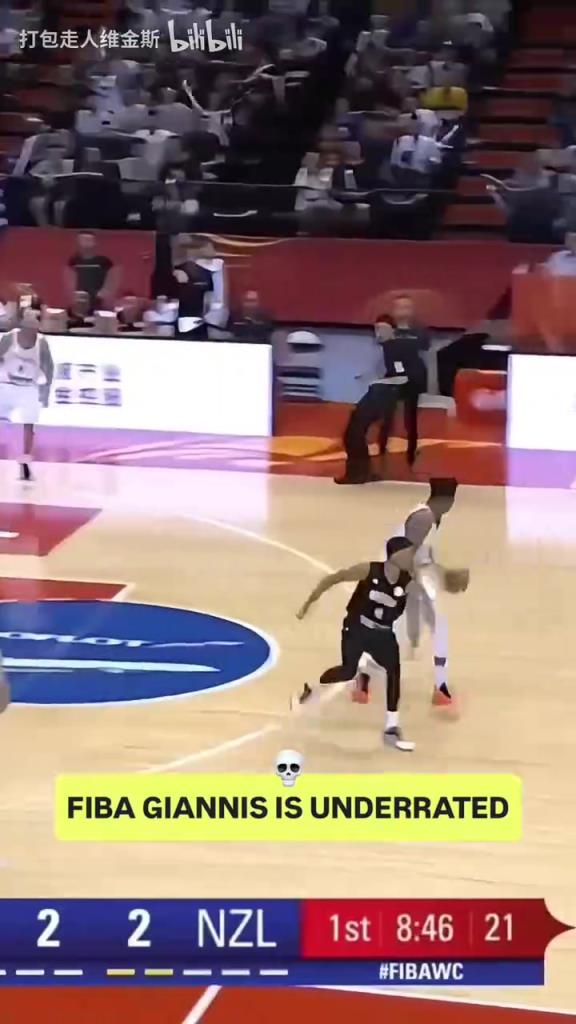 有点过于恐怖了!FIBA赛场的字母哥依然是乱杀啊!