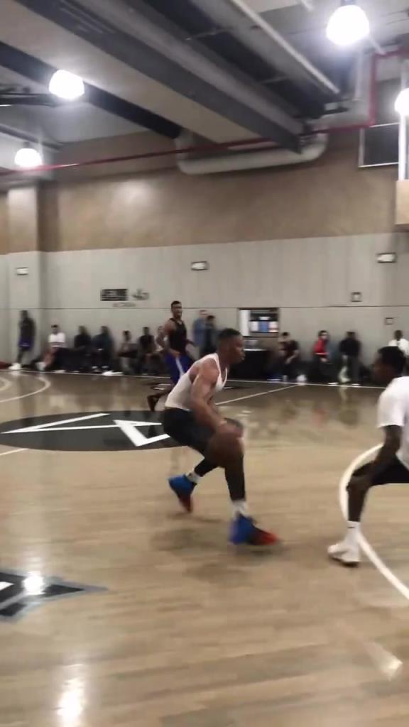 威少去哪?下赛季的威少能拿到总冠军吗