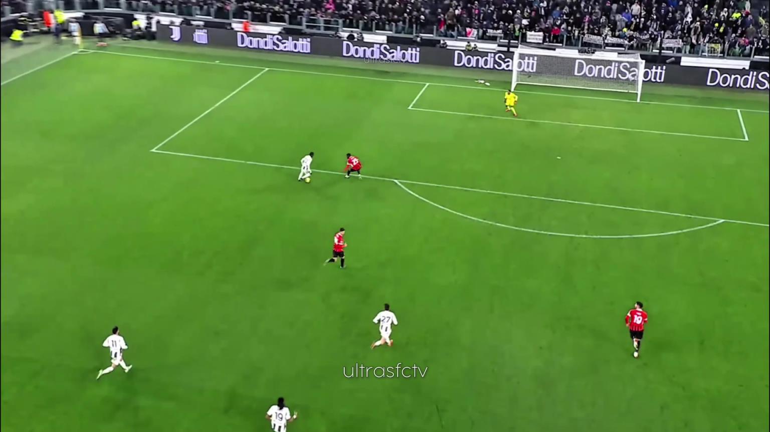 维阿球员集锦:速度快、突破能力强,尤其擅长在反击中制造威胁