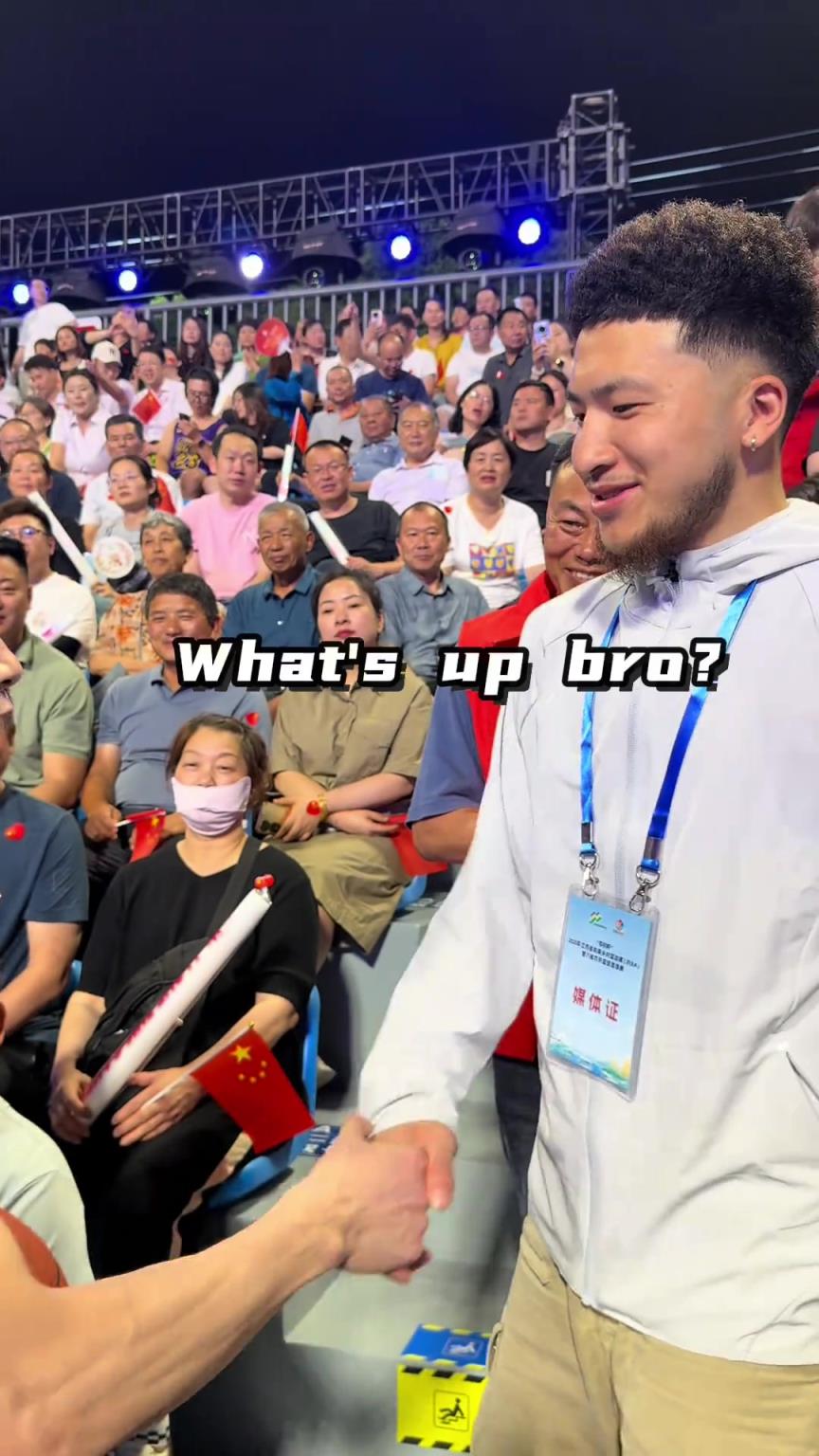 不是，NBA球星都来打村BA了 ...