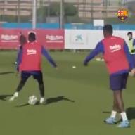 招牌迷踪步!登贝莱多年前巴萨训练场上展现的无解技术!