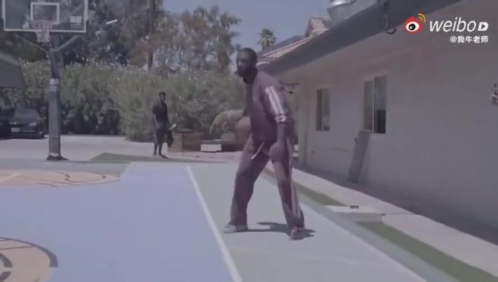 手术四个多月!欧文现在已经恢复有球训练了