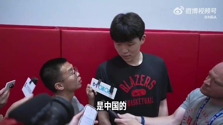 今天打得确实很下饭!杨瀚森此前谈首秀:中午看我比赛,正好下饭