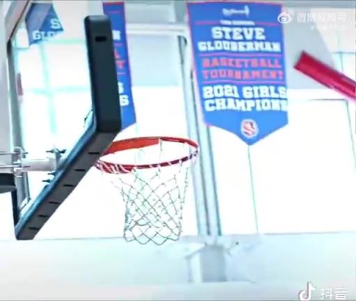 披着中锋外衣的后卫!恩比德算不算是中锋里技能包最为丰富的?