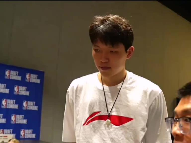 开拓者记者误以为杨瀚森会说粤语:我以前跟易建联学了不少粤语!