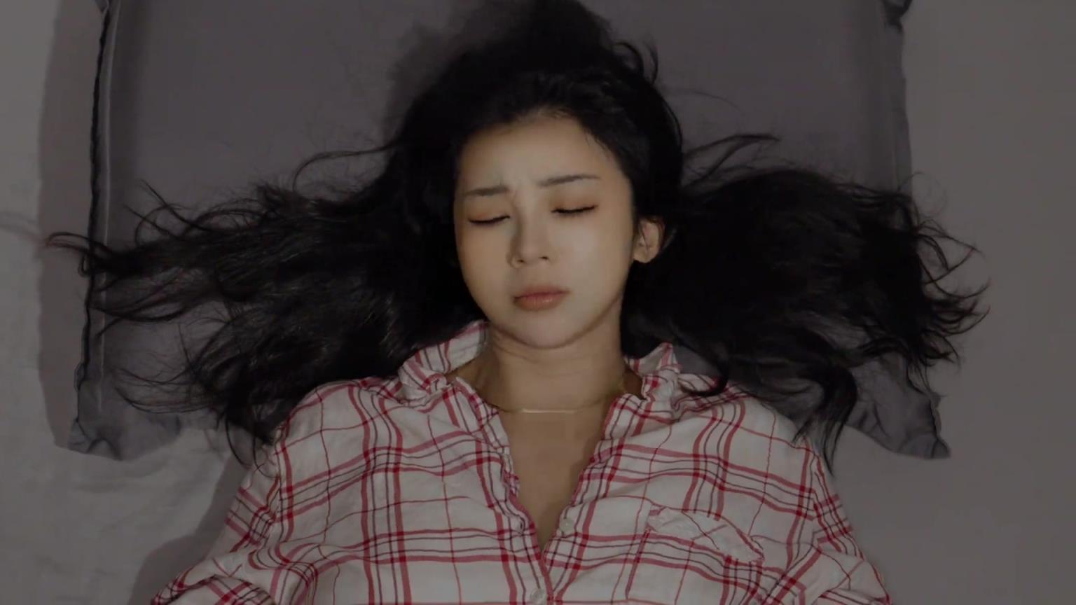 画风不对!张曼源:好久没整活儿,有点生疏了