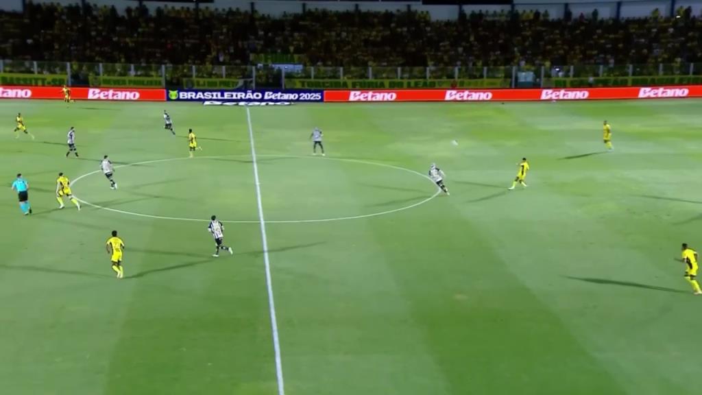 【集锦】巴甲-内马尔遭肘击 桑托斯客场0-3不敌米拉索尔