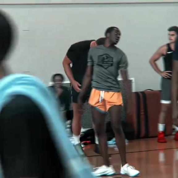 篮筐质检员?当年的格里芬是如何打野球的!