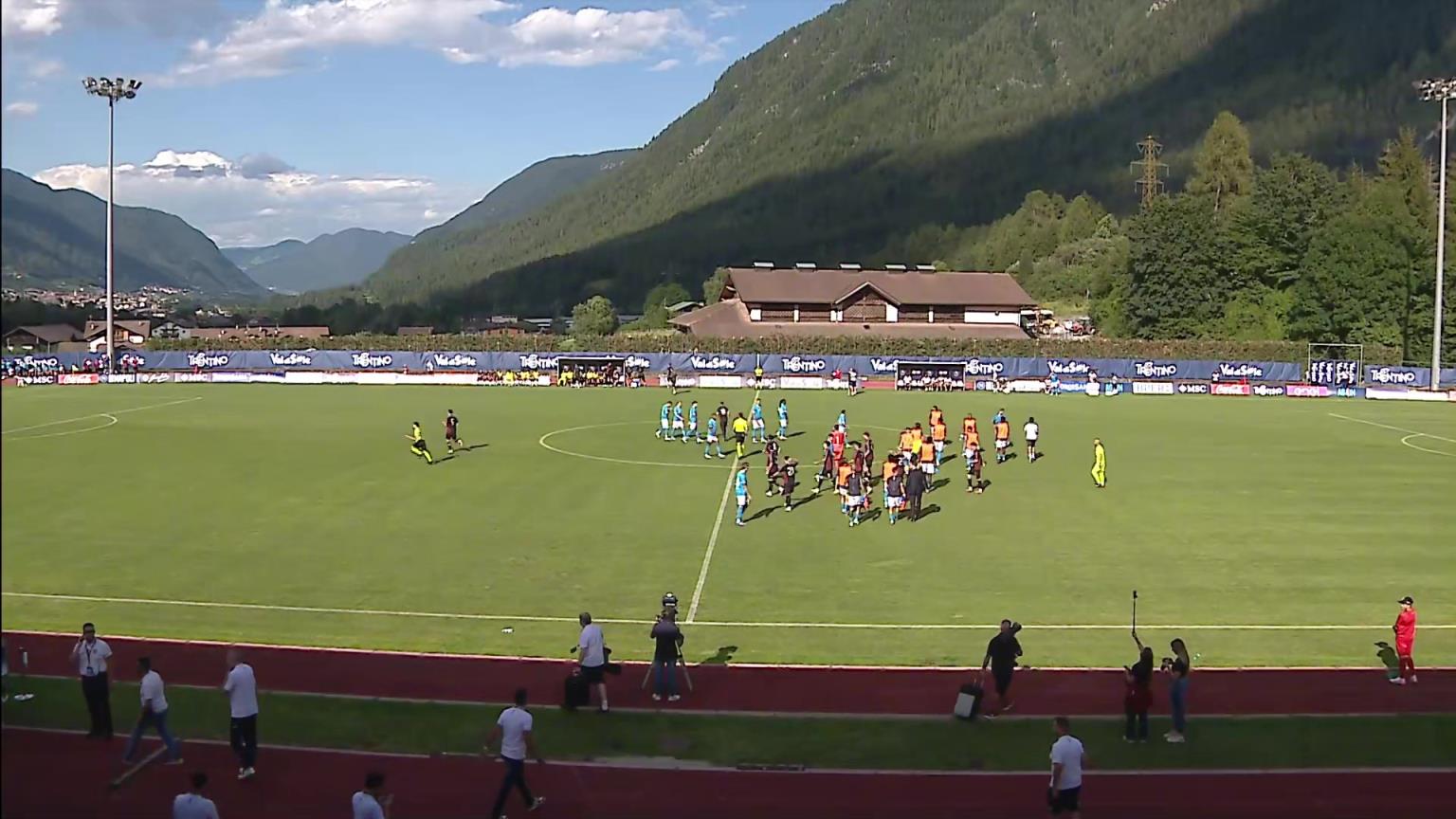 【集锦】友谊赛-德布劳内出战 那不勒斯0-2意丙球队阿雷索