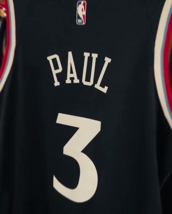 依然是CP3!快船队开始制作保罗的球衣~