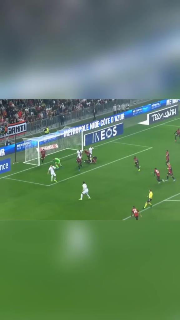 你有100种射门方式!门将只需扑救!门将:我现在强得可怕!