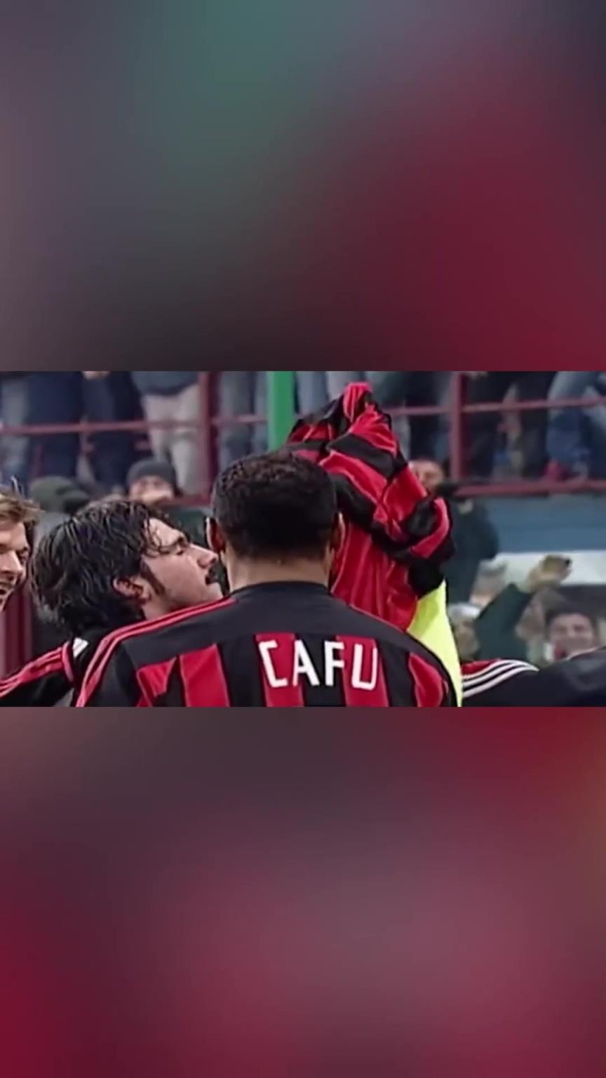 加图索为数不多的进球!带球推进禁区外远射破门!