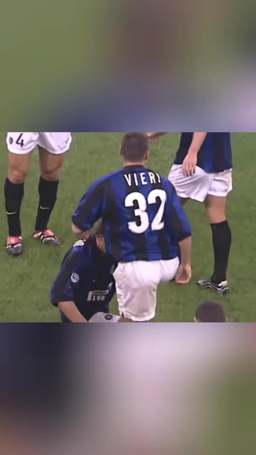 完美中锋!维埃里有身体有技术,进球美如画!