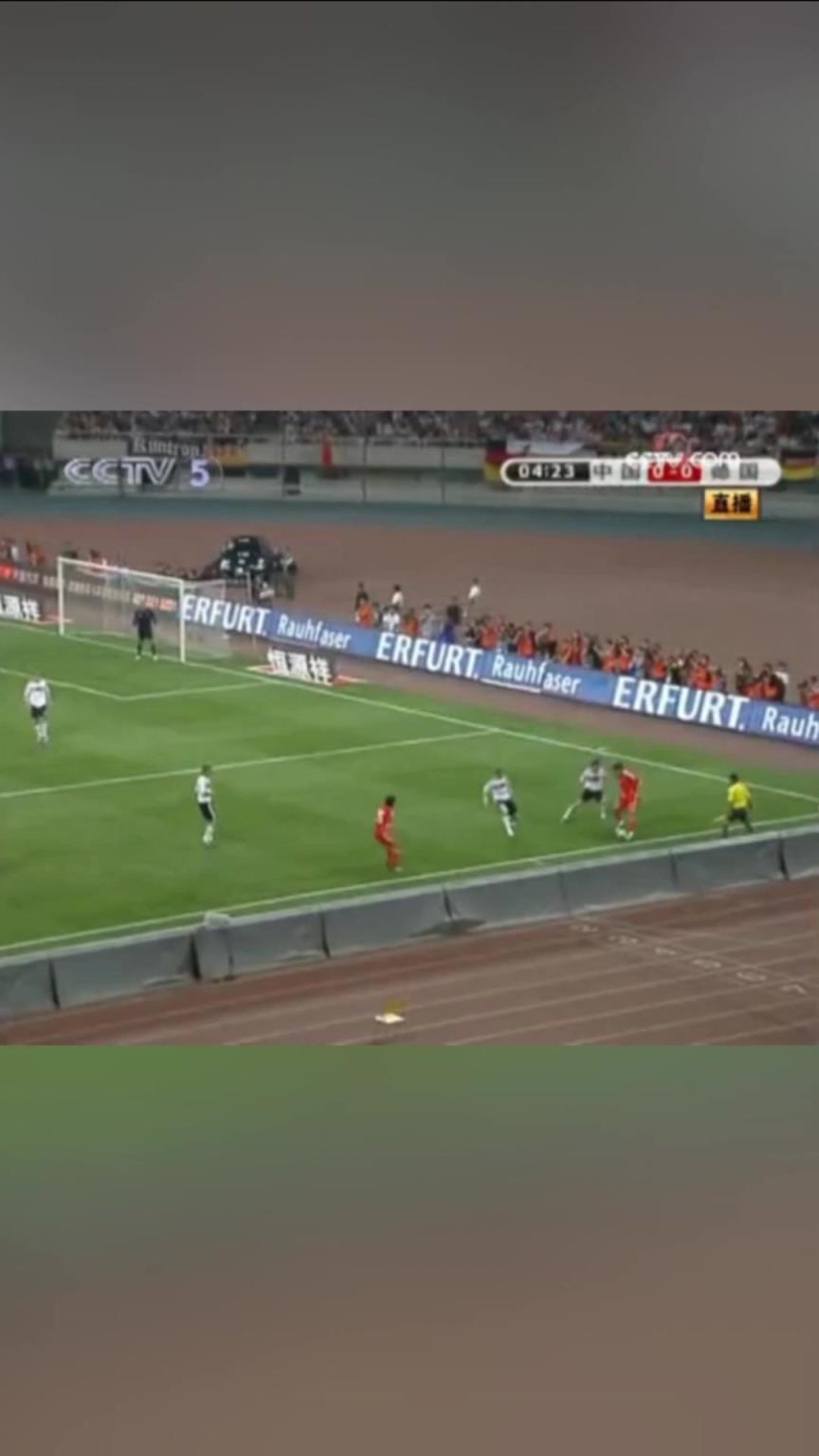 赏心悦目!09年高洪波国足首秀,国足连续传球配合蒿俊闵爆射破门