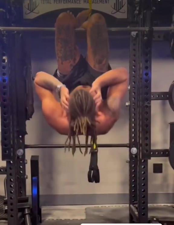 不愧是当代吕布!掘金前锋戈登的炸裂训练!